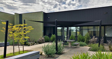 Outdoor courtyard space at Puckapunyal Health Centre 